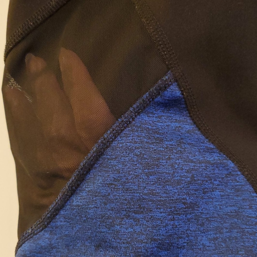 Xersion Performance Capris - Picture 4 of 7